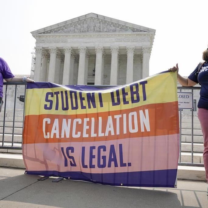 Biden offers new student debt relief plan, lashes out at GOP after Supreme Court ruling
